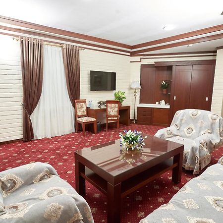 Rakat Plaza Hotel Tashkent Bagian luar foto