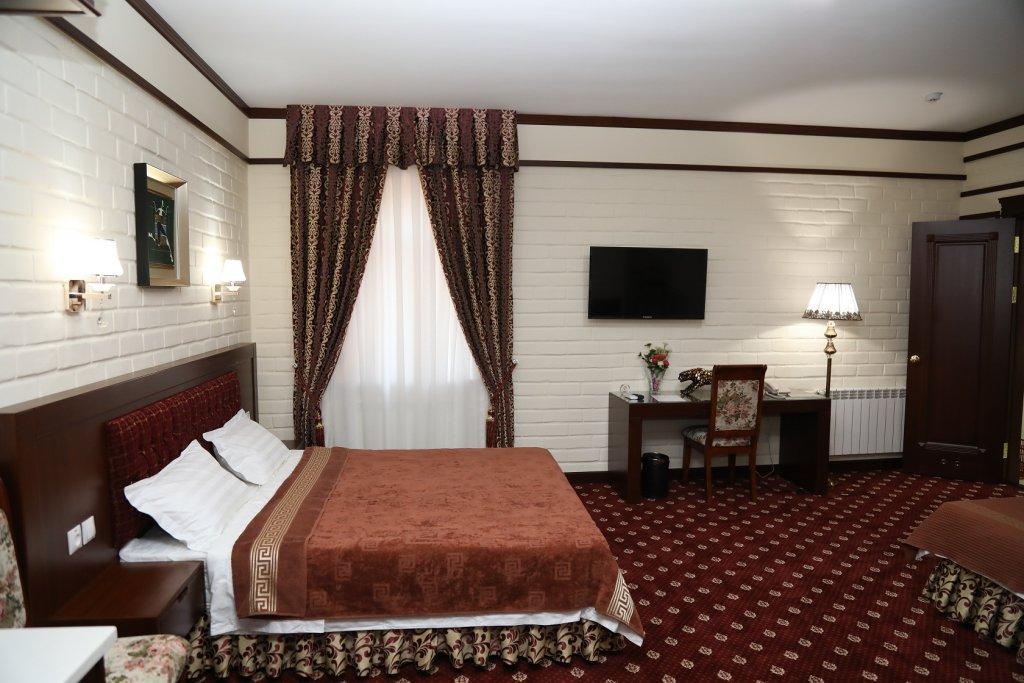 Rakat Plaza Hotel Tashkent Bagian luar foto