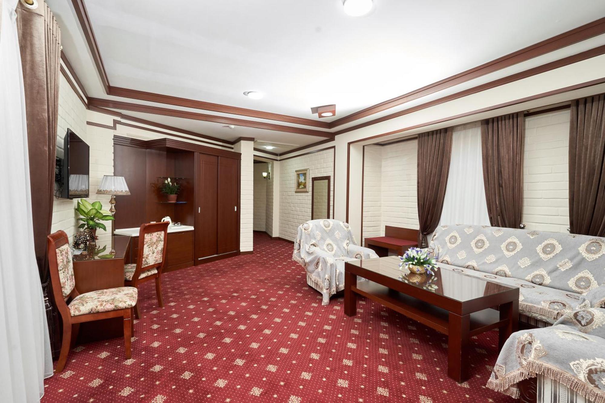 Rakat Plaza Hotel Tashkent Bagian luar foto