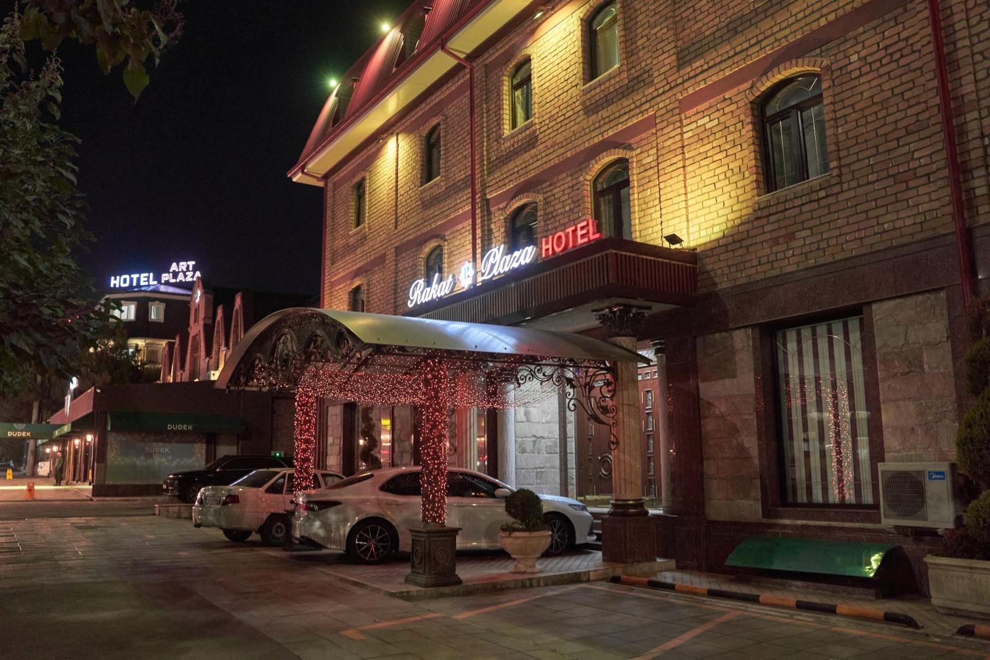 Rakat Plaza Hotel Tashkent Bagian luar foto