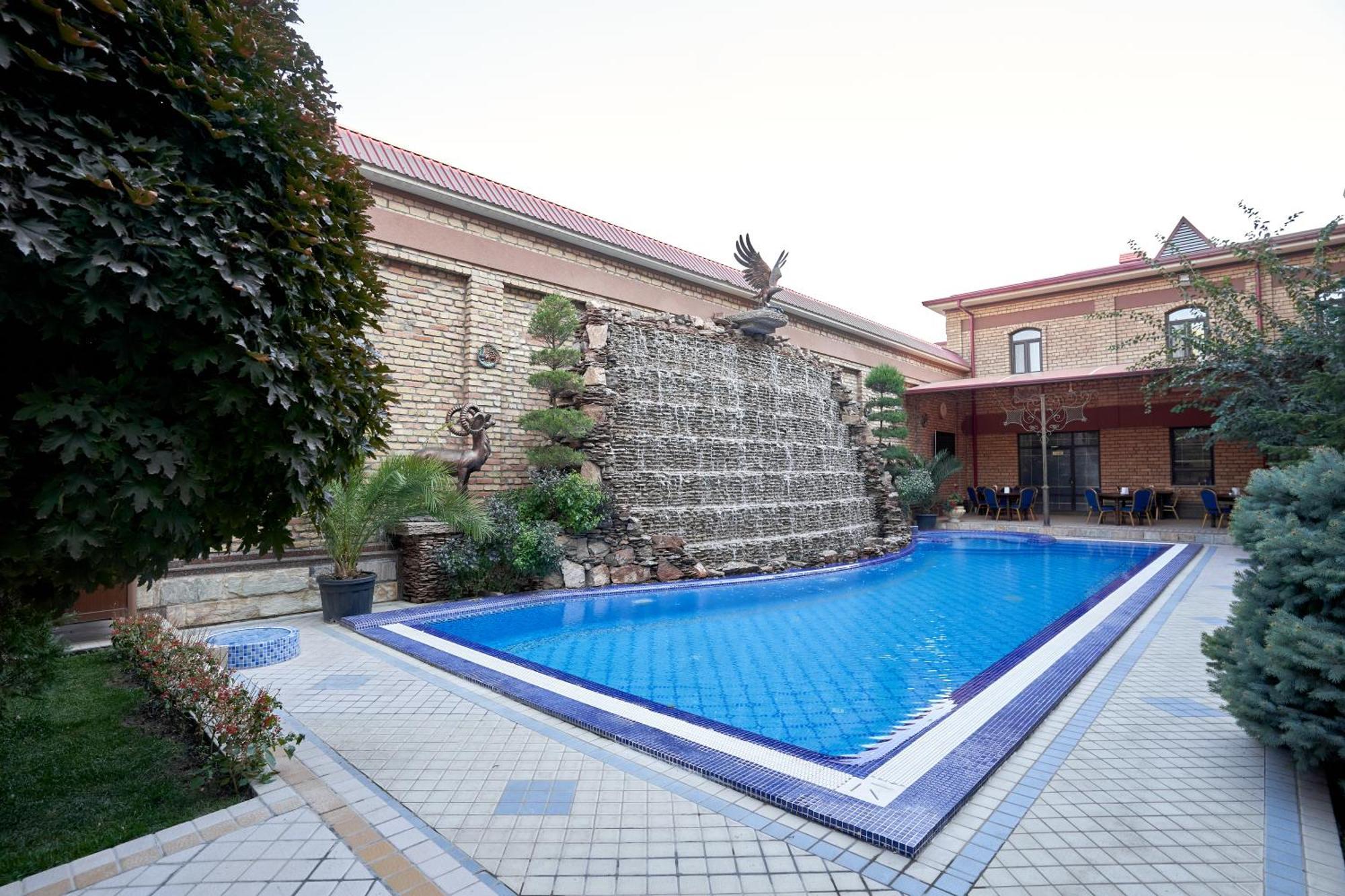 Rakat Plaza Hotel Tashkent Bagian luar foto
